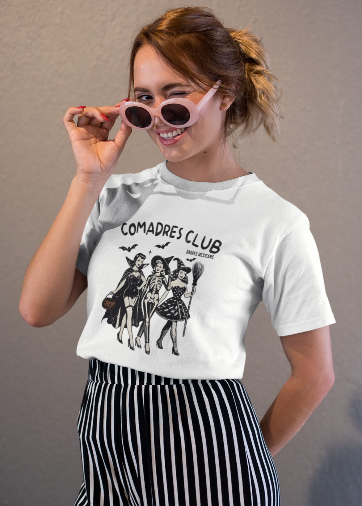 Comadres Club - Women T-shirt
